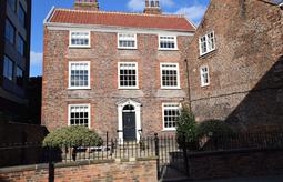 14 St Saviours Place exterior 4 1334793312