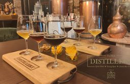 Christmas Cheers Wine Beer Gin and Cheese tasting 8