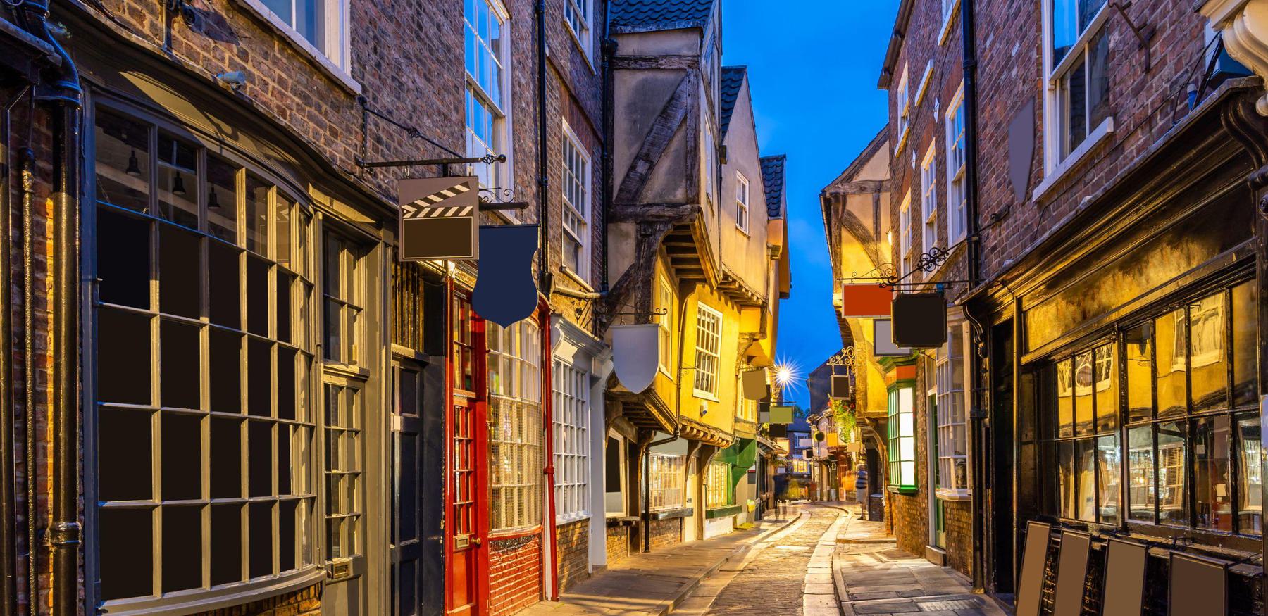 Shutterstock 1161980788