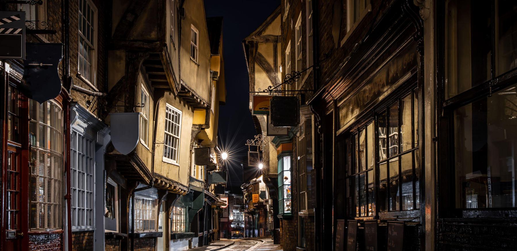 Shutterstock 1395088901