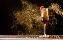 Sparkling champagne flute glitter york distillery VY