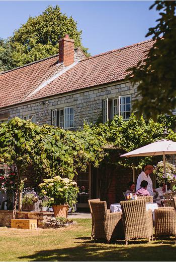 W Jacqui Peter 076 Web Ready Colour